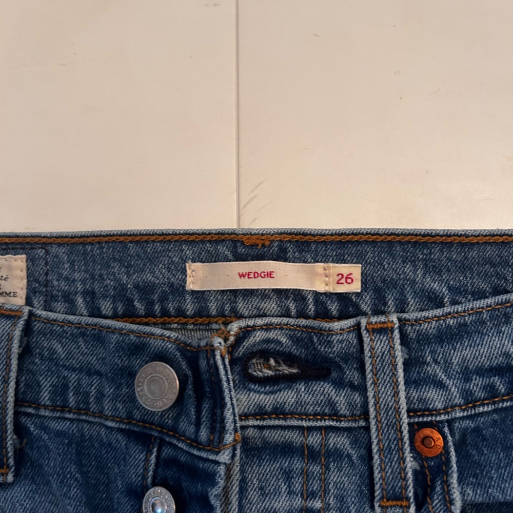 LEVI JEANS - Picture 3 of 3